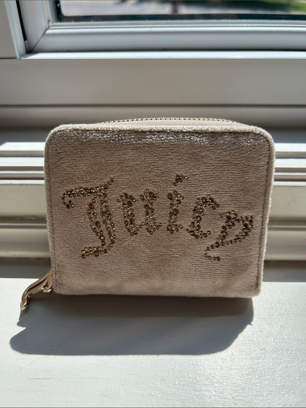 Juicy Plush Jeweled Zip Wallet - Cream